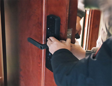 前锋24小时上门开锁公司